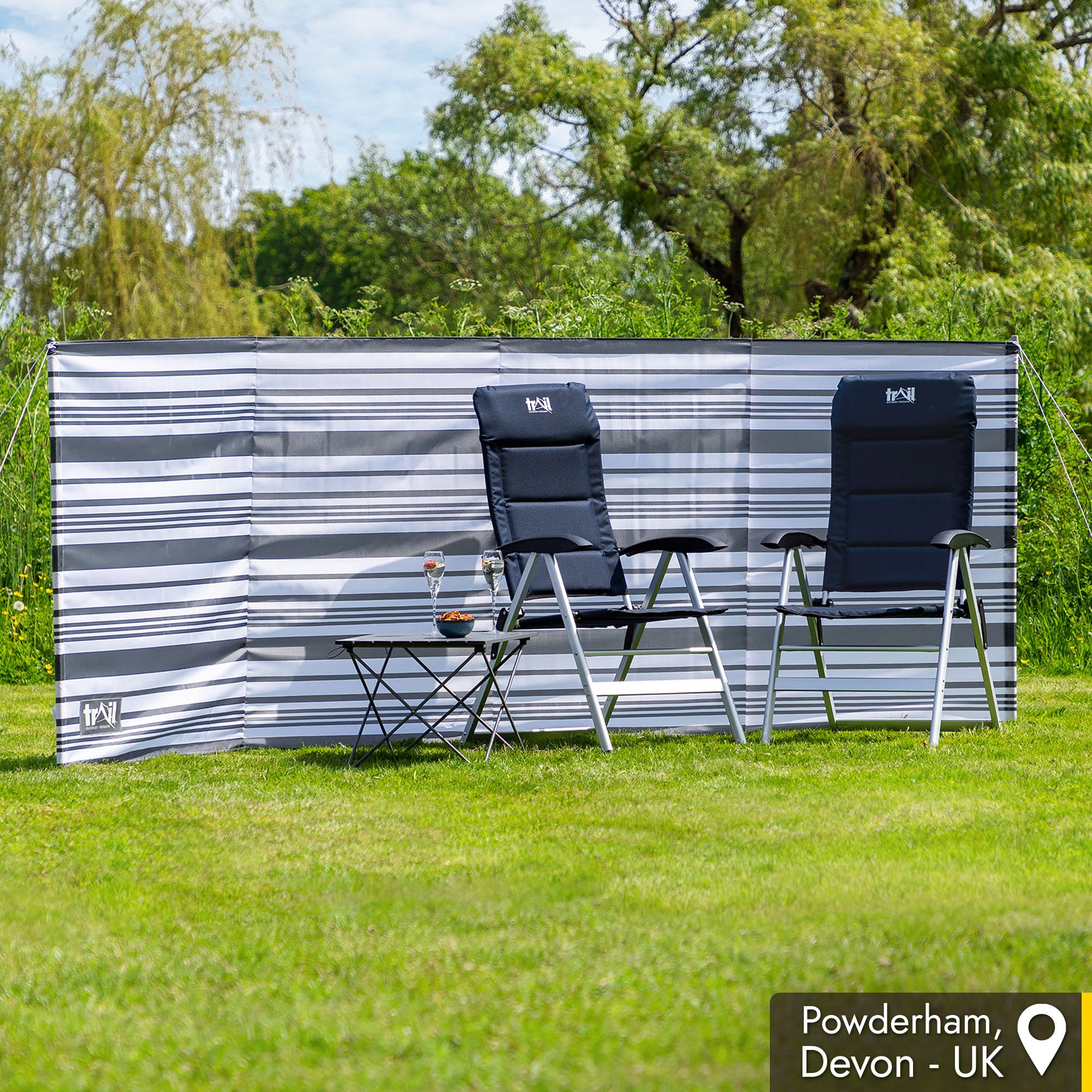 #colour_grey|size_5 Pole