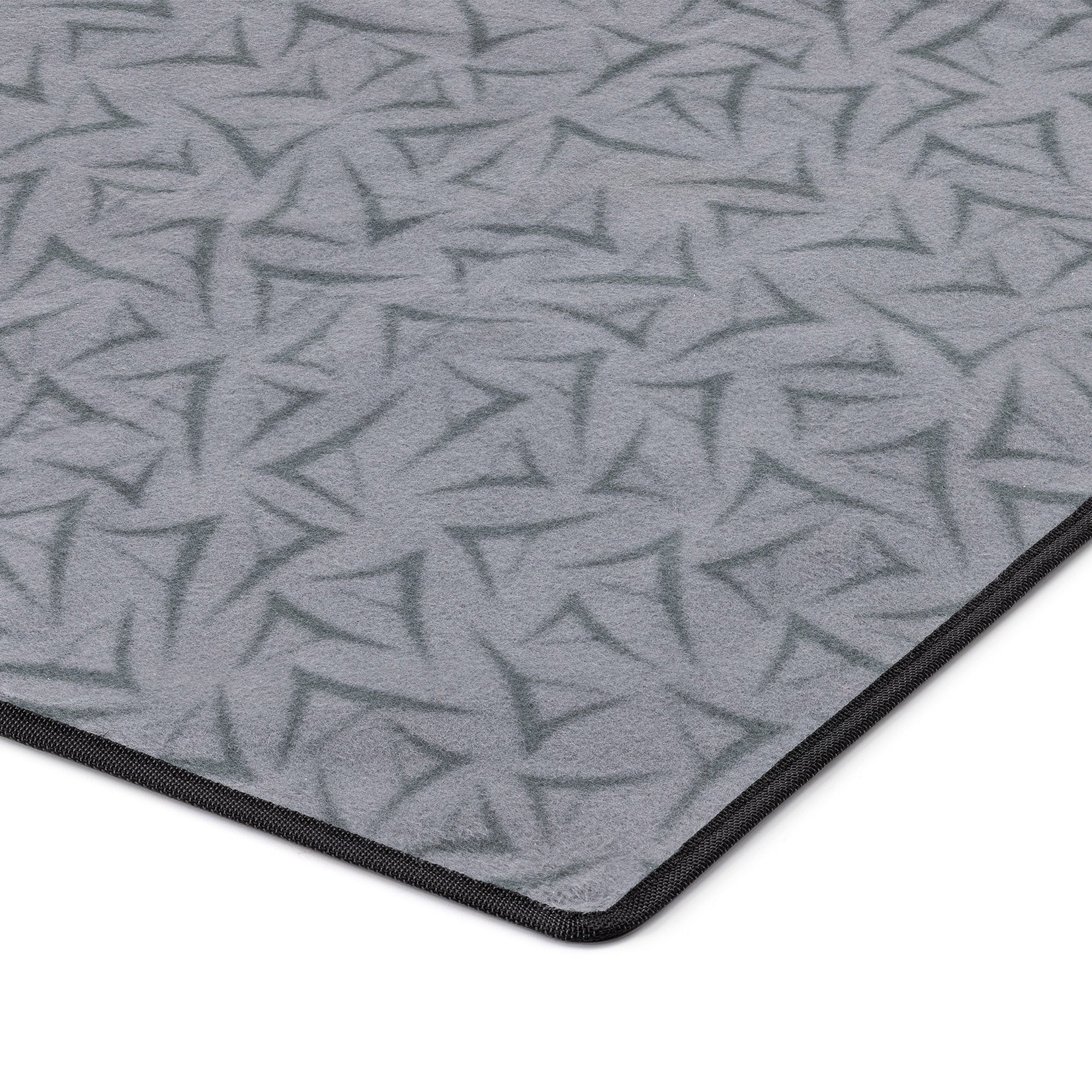 Large Universal Soft Fleece Tent Carpet (2.4m x 2.4m)