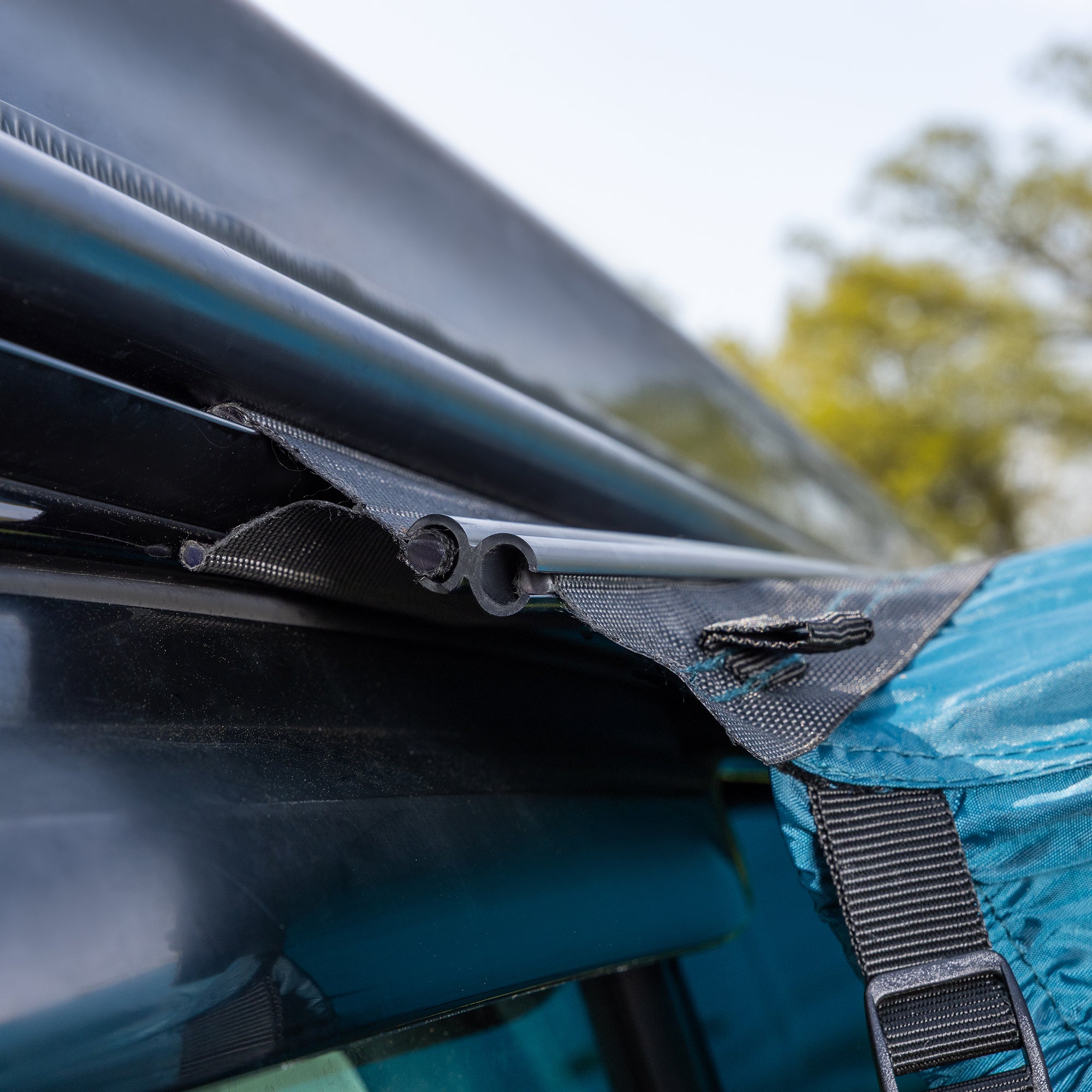 Holton Skylight Air Driveaway Awning